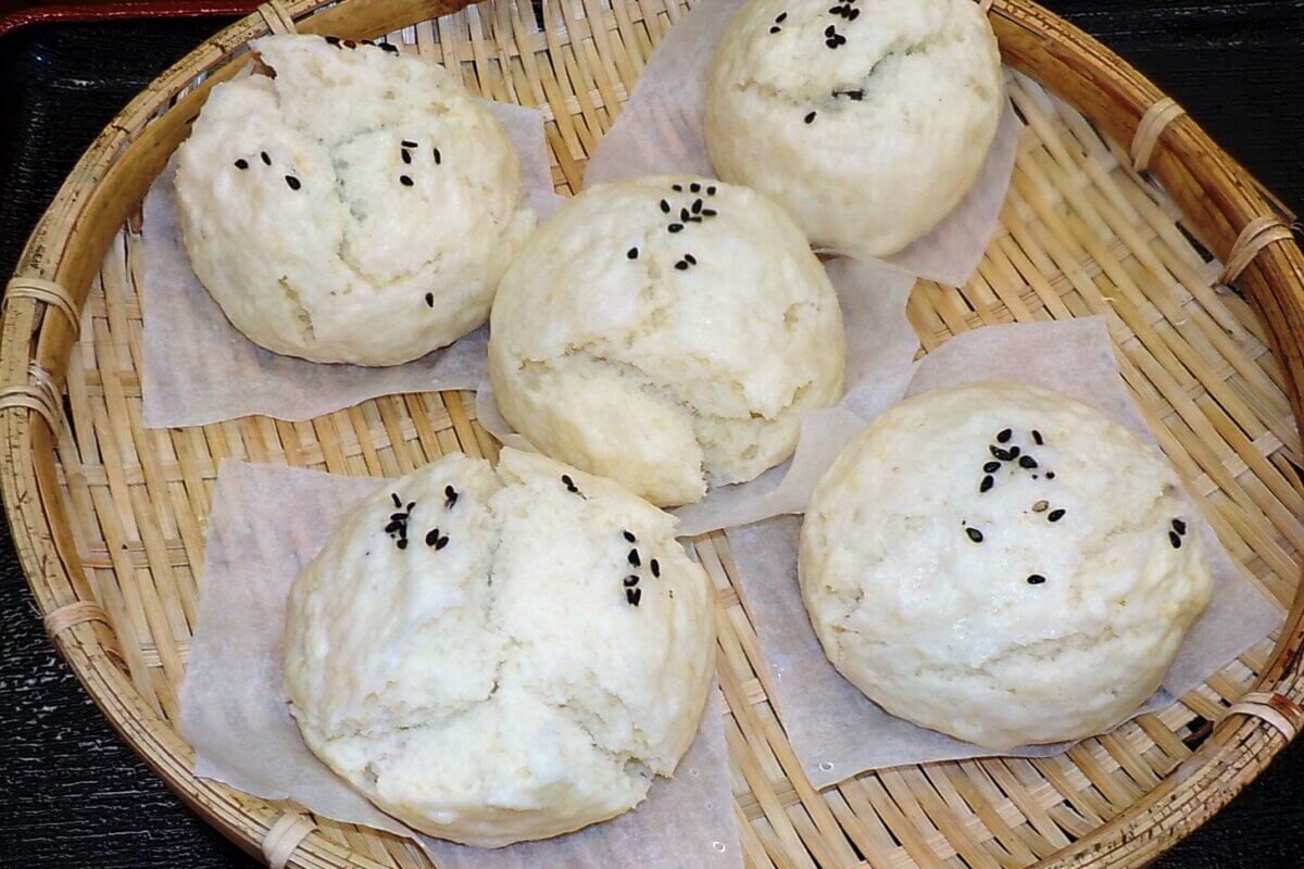 蒸しまんじゅうづくり